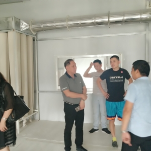 60噸面粉機客戶考察現(xiàn)場